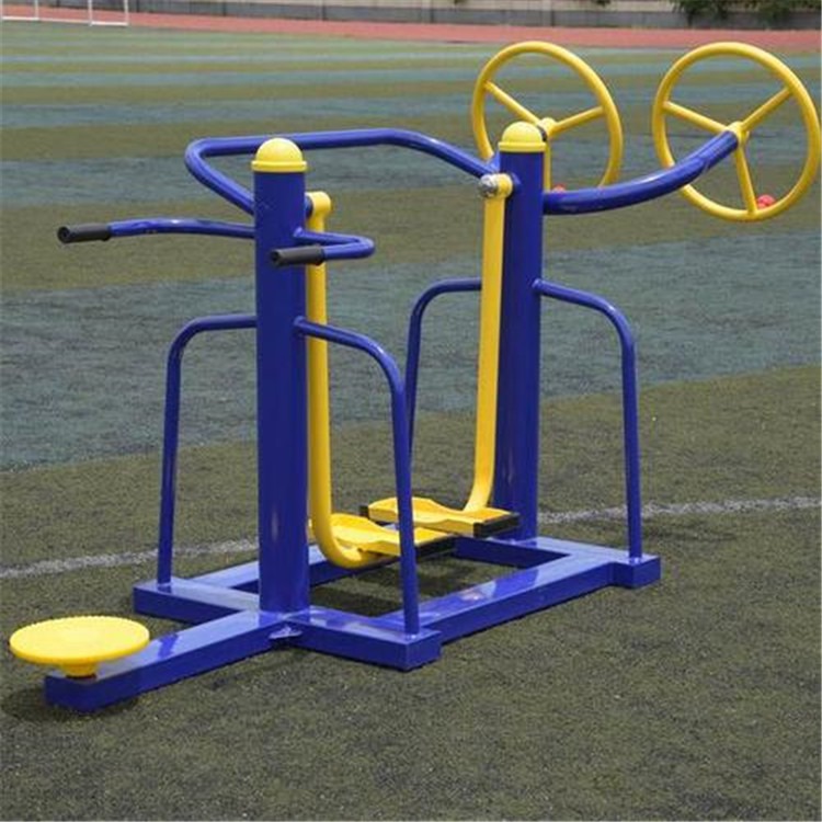 鞍山立山：灯映冰韵绘盛景文旅惠民贺新春